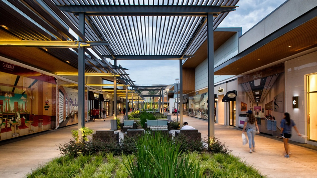 Baybrook Mall - trung tâm mua sắm ở Huoston được yêu thích nhất